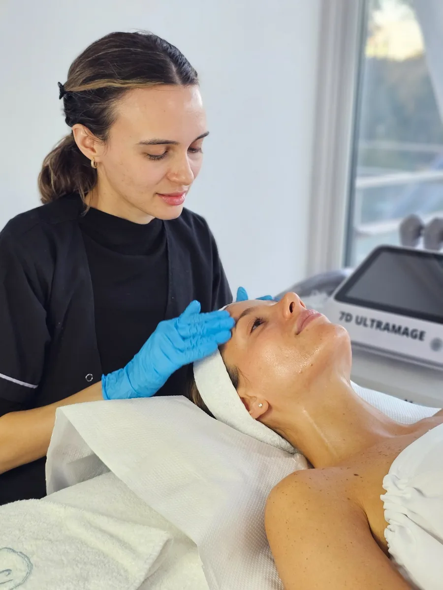 Limpieza + Dermaplaning + Baby Face